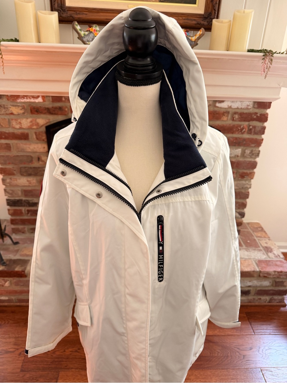 Tommy Hilfiger Women’s 3-In-1 All Weather System Jacket Size Large NWOT